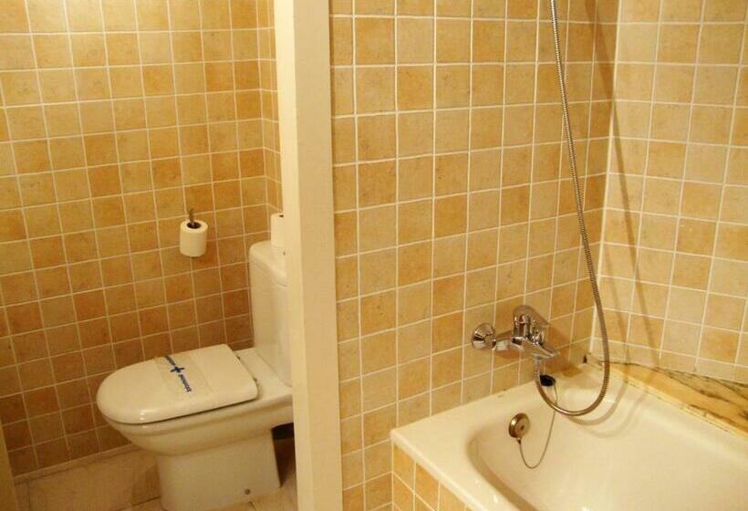 استودیوی استاندارد, Apartamentos Eurhostal 3000