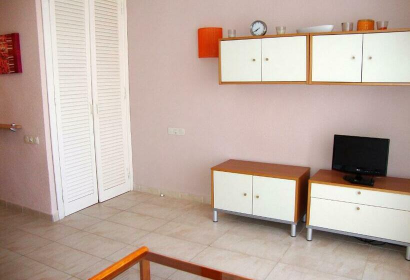 استودیوی استاندارد, Apartamentos Eurhostal 3000