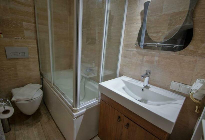 اتاق لوکس سه تخته, Diamond Of Cappadocia