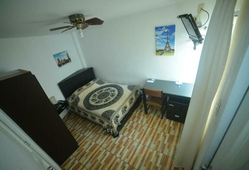 اتاق استاندارد یک نفره, Residencial Carlos