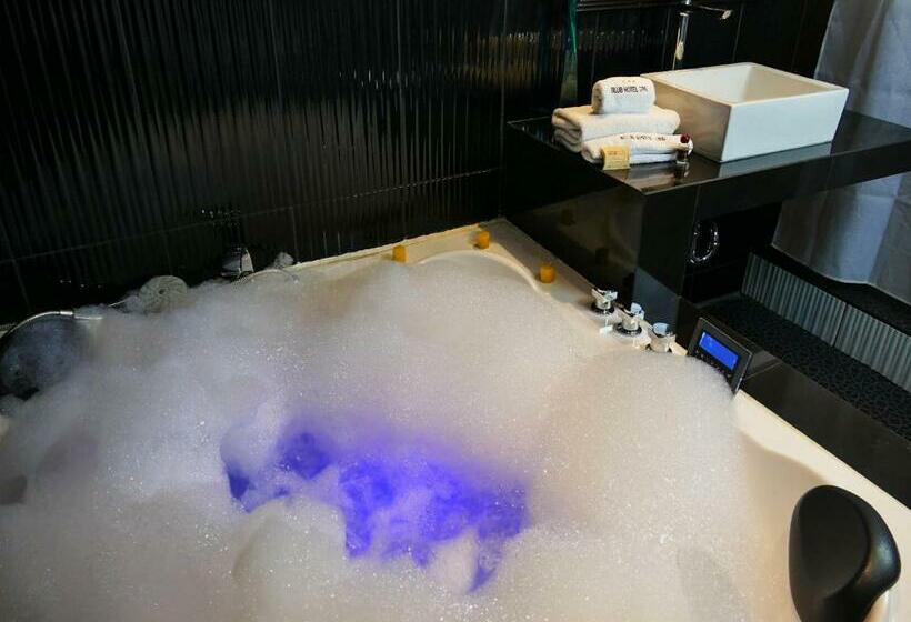 سوییت لوکس, Blub Hotel Spa