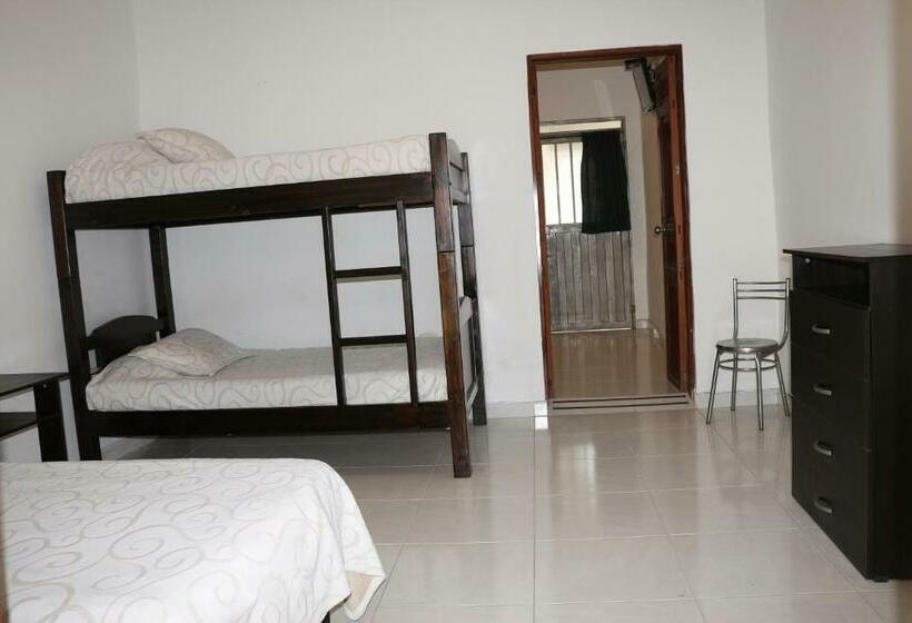 Номер Стандарт Трехместный, Abadia