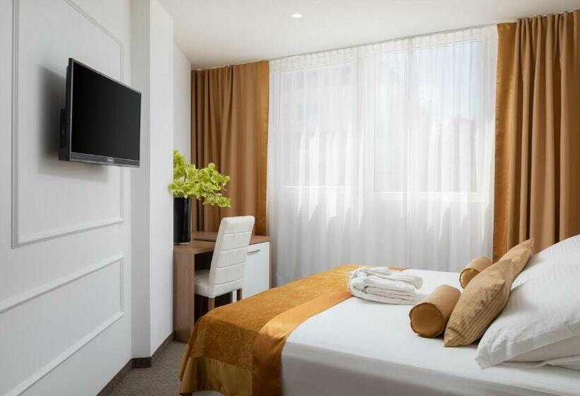 Quarto Estandar Vista Cidade, Corner