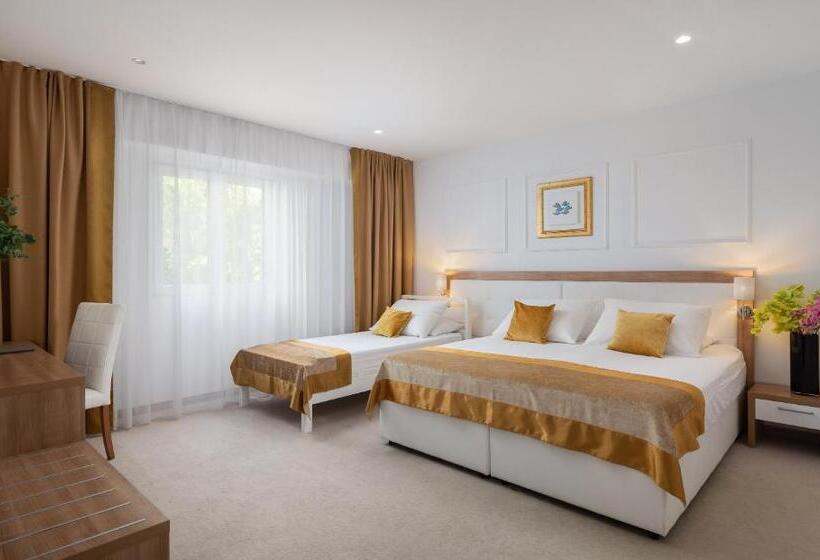 Quarto Triplo Comfort, Corner