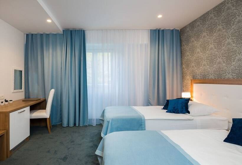 Quarto Comfort, Corner