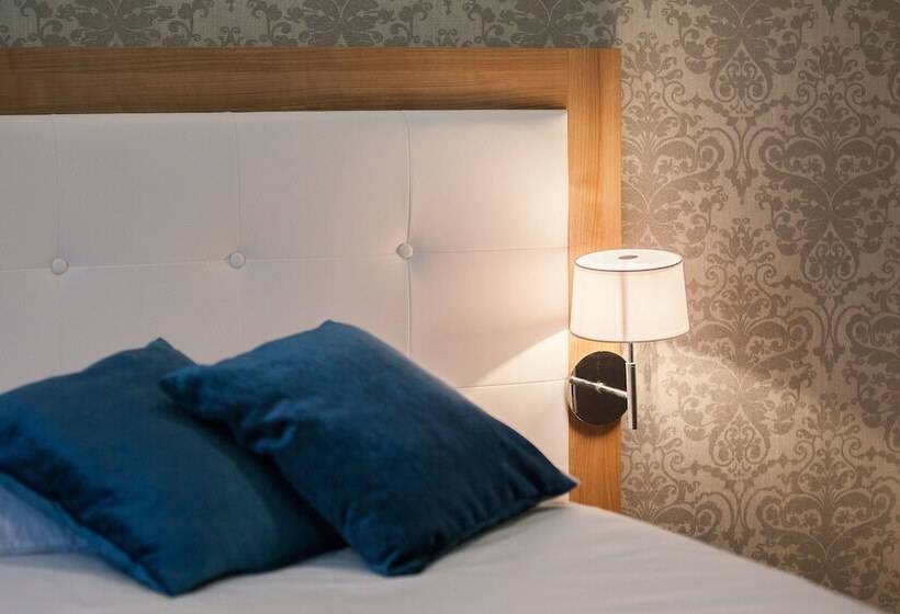 Quarto Triplo Comfort, Corner