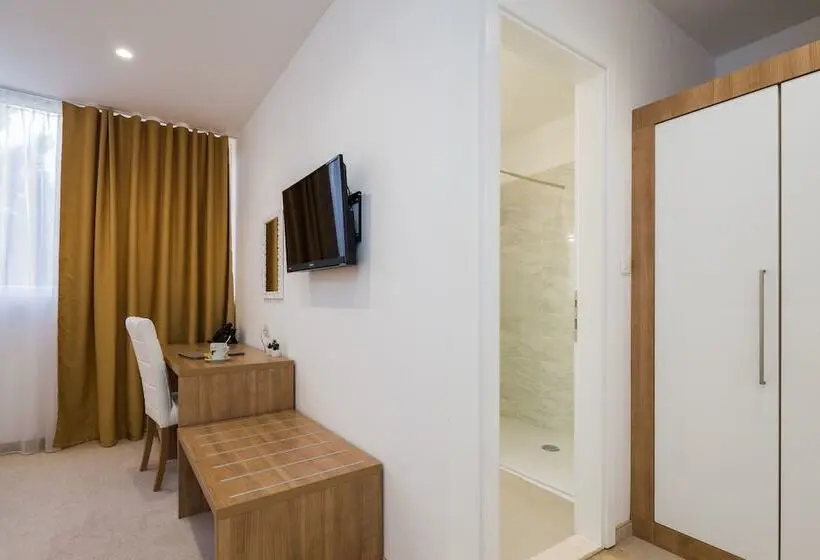 Habitación Triple Comfort, Corner