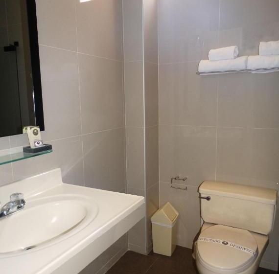 اتاق استاندارد سه نفره, Gran Sipan