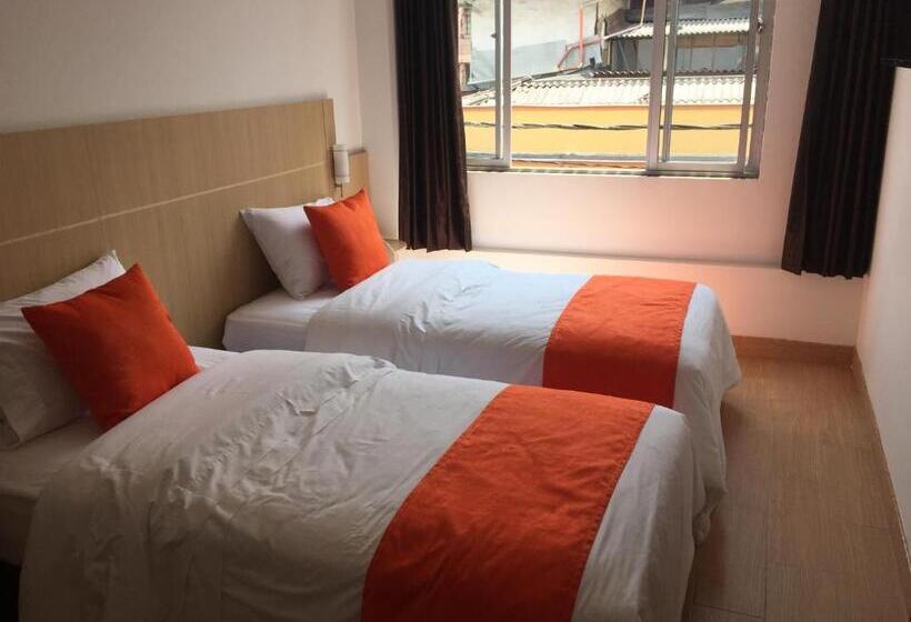 اتاق استاندارد, Granada Plaza