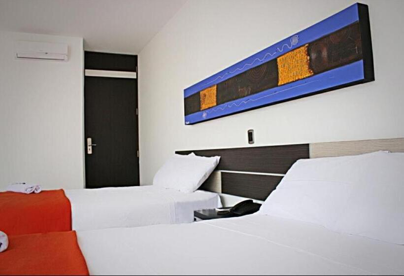 חדר סטנדרט לשלושה, Guaitipan Plaza