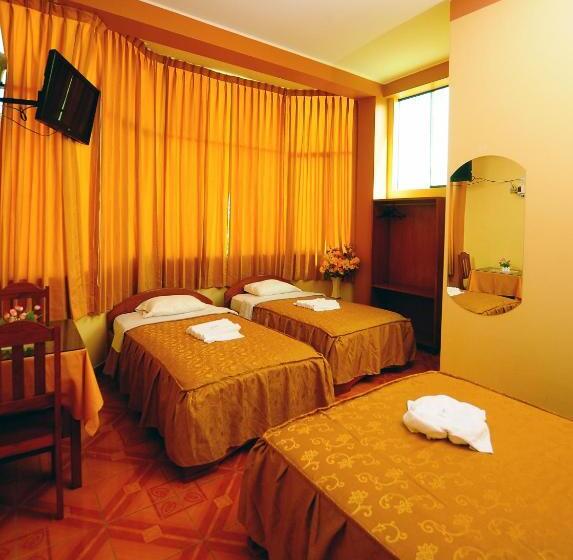 اتاق استاندارد سه نفره, La Torre Valsai