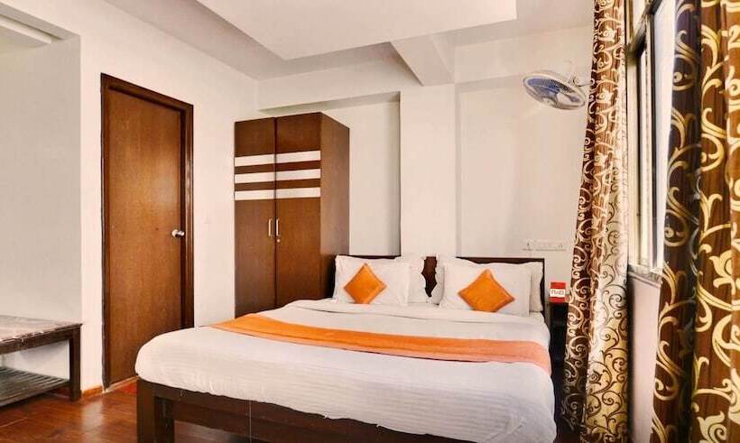 Номер Deluxe, Laxmi Villa Palace