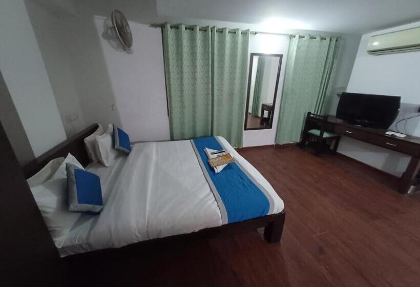 Люкс, Laxmi Villa Palace