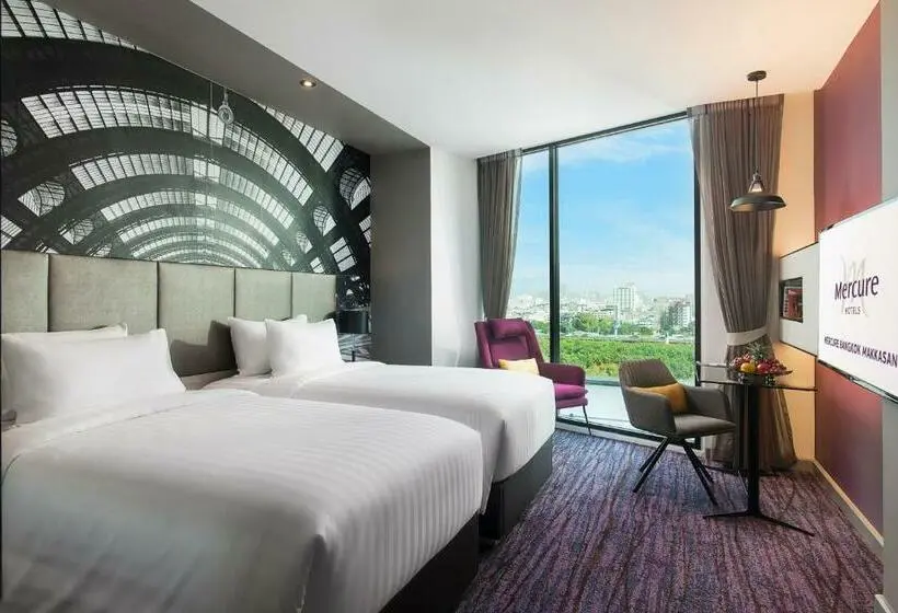Superior-huone, Mercure Bangkok Makkasan
