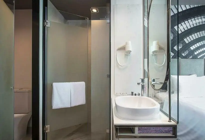 Prestige-huone, Mercure Bangkok Makkasan