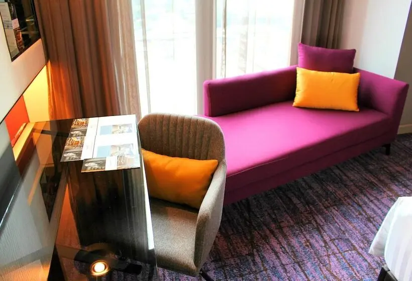 Prestige-huone, Mercure Bangkok Makkasan