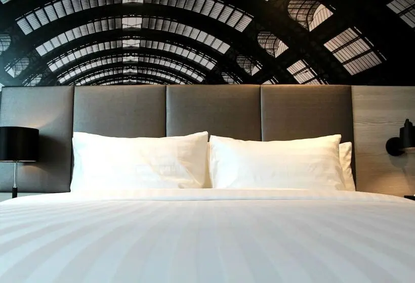 Superior-huone, Mercure Bangkok Makkasan