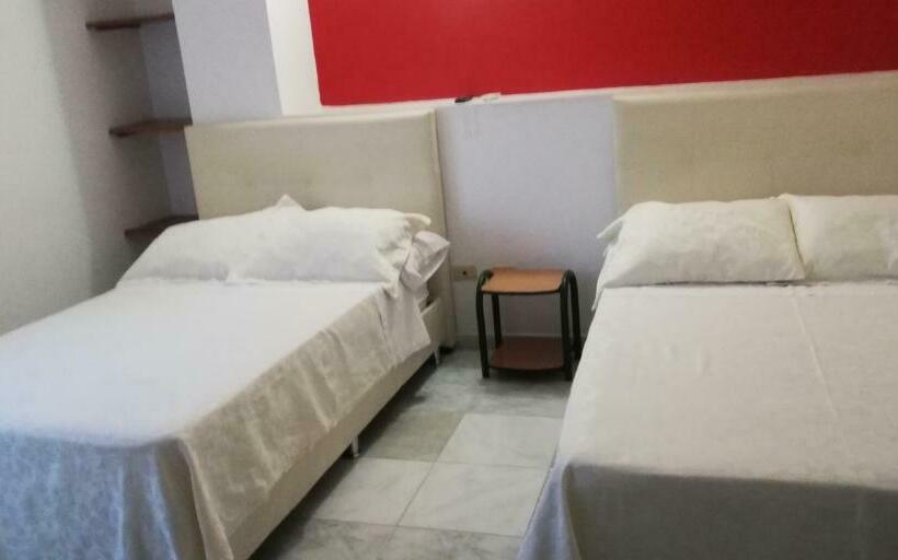 اتاق استاندارد چهارنفره با بالکن, Miami En Melgar