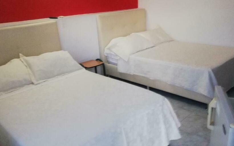 اتاق استاندارد چهارنفره با بالکن, Miami En Melgar