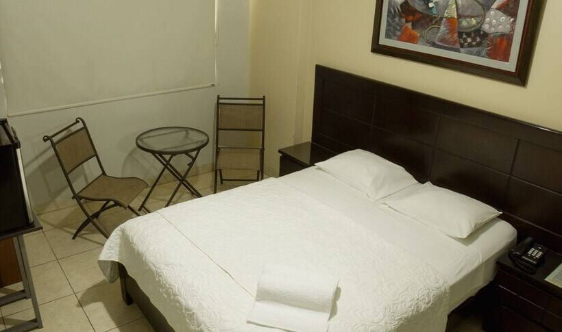 Номер Deluxe, Rivera Del Rio