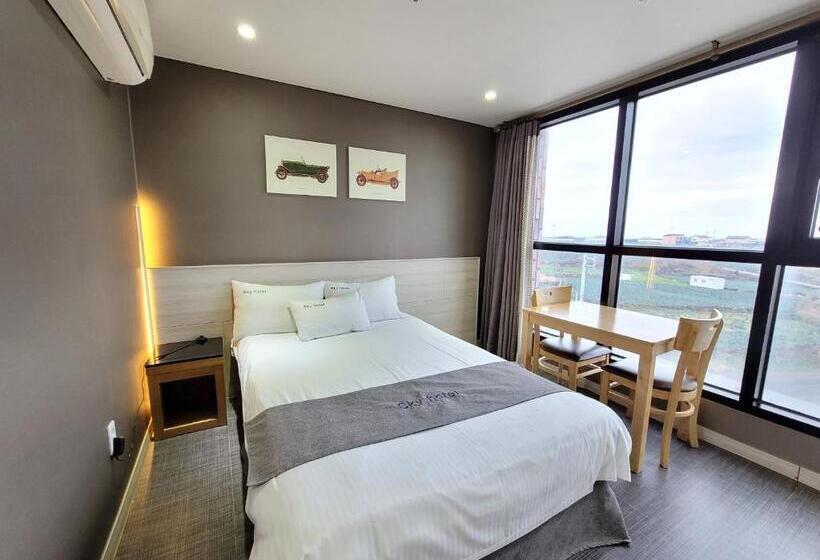 스탠다드 룸, Sky