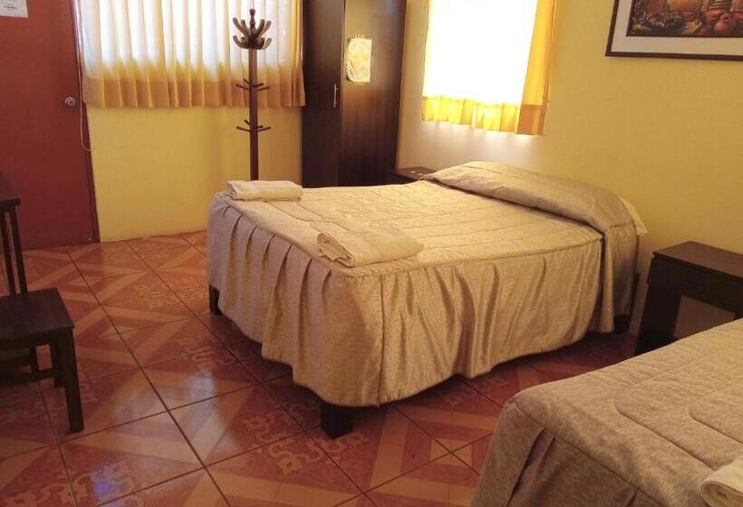 חדר משפחתי, Mango Hostel B&b