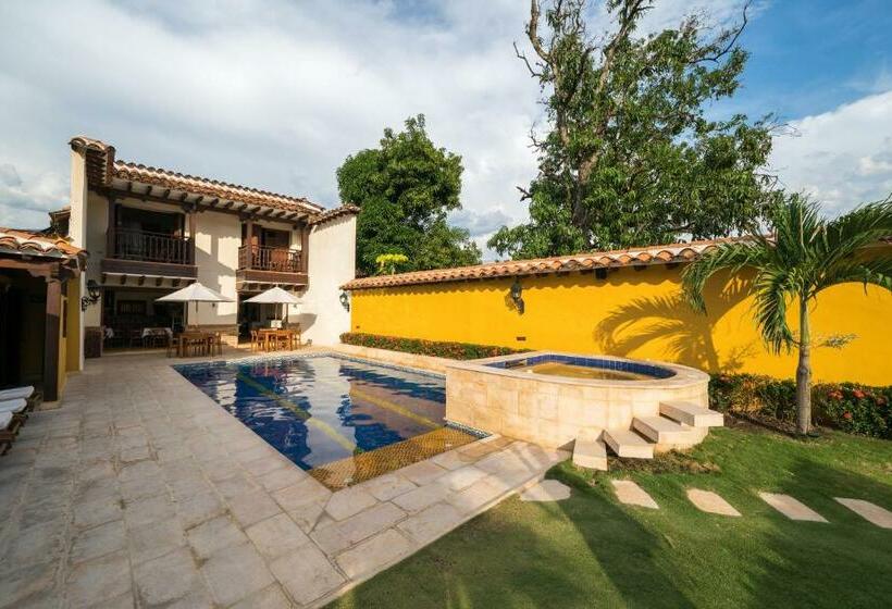 اتاق استاندارد با بالکن, Nueva Granada Hotel Colonial  Centro Histórico