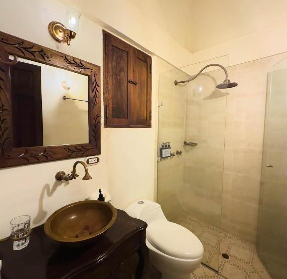 اتاق استاندارد با بالکن, Nueva Granada Hotel Colonial  Centro Histórico