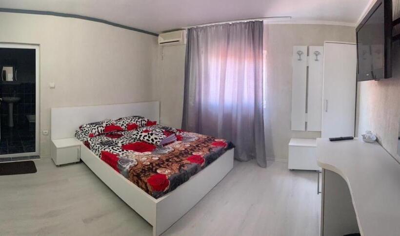 غرفة قياسية, Casa Athena