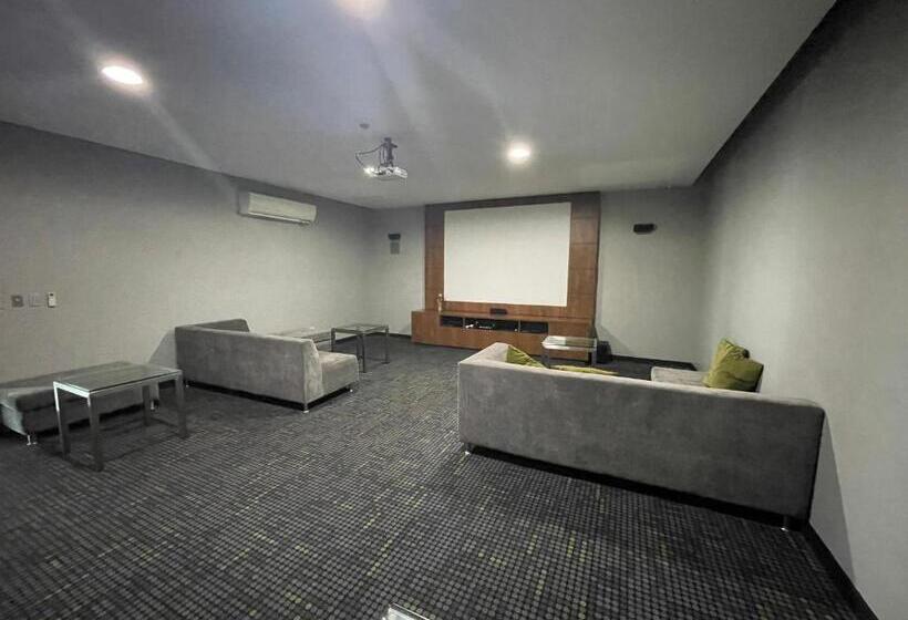 スイート, Suite Riverfront Puerto Santa Ana