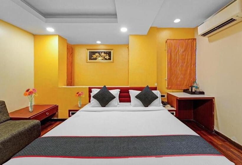 Quarto Triplo Deluxe, Super Townhouse Anna Salai