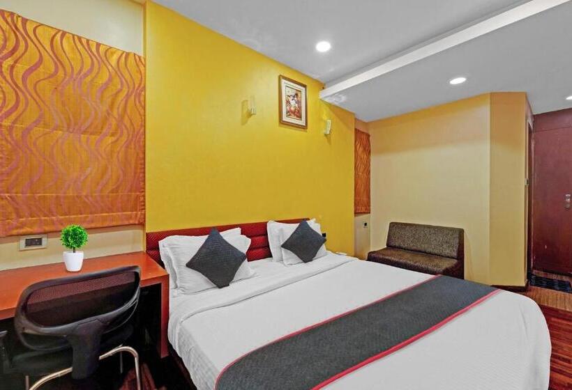 Quarto Triplo Deluxe, Super Townhouse Anna Salai