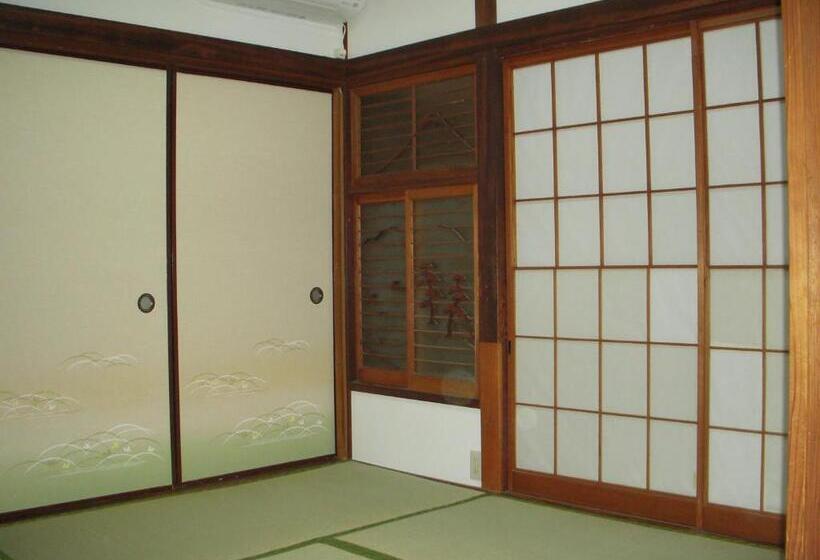 חדר סטנדרט חדר אמבטיה משותף, Keys House