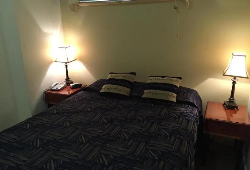 اتاق خانوادگی, Criterion Hotel Motel Rockhampton