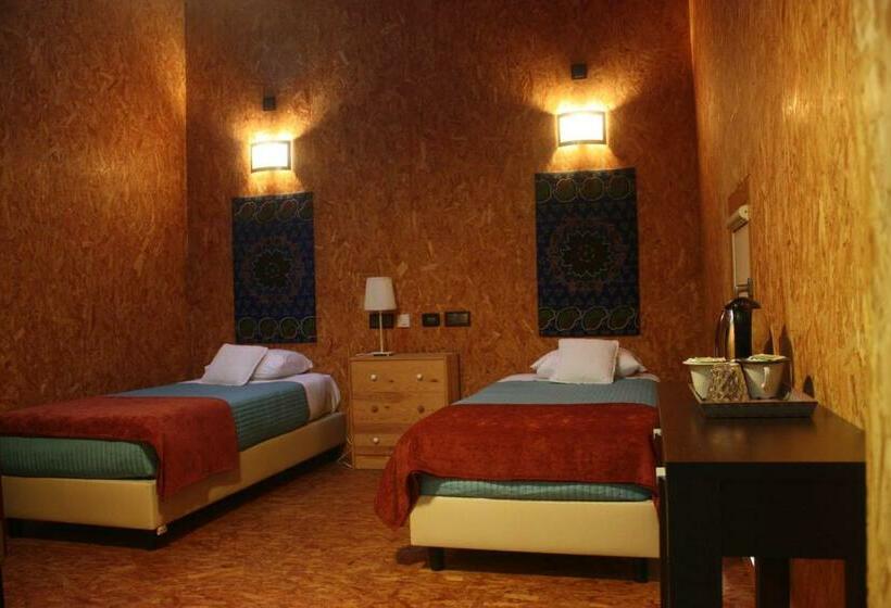 חדר סטנדרט מותאם לאדם עם מוגבלויות, Acquavilla