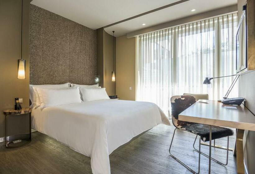 اتاق سوپریور, Bog