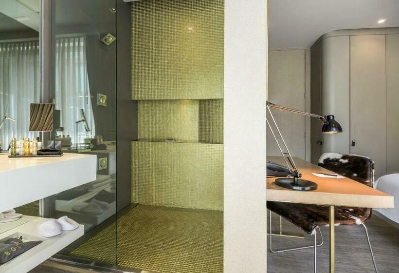 اتاق سوپریور, Bog