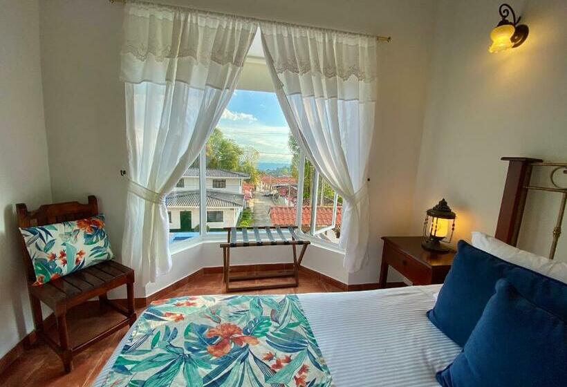 带城市景观的标准间, El Mirador Del Cocora