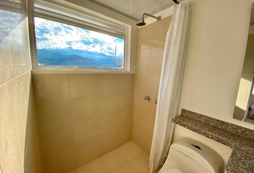 标准间, El Mirador Del Cocora