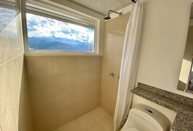 标准间, El Mirador Del Cocora