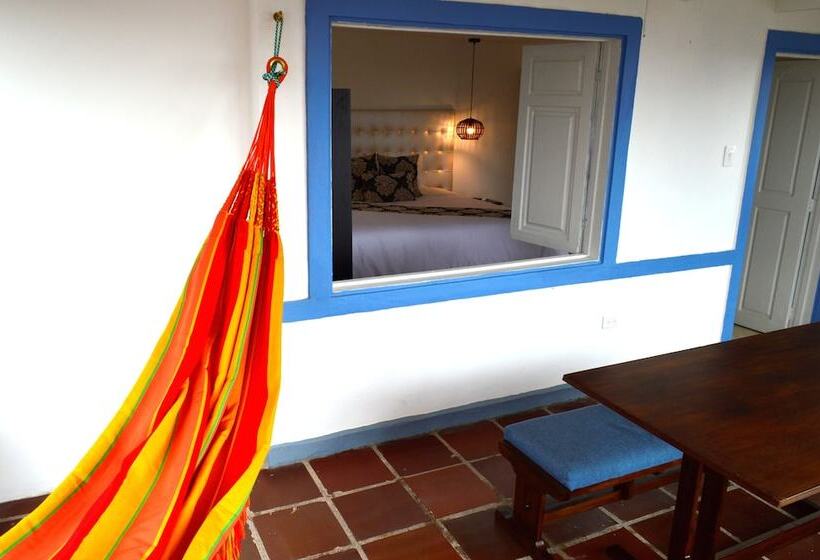 带城市景观的标准间, El Mirador Del Cocora