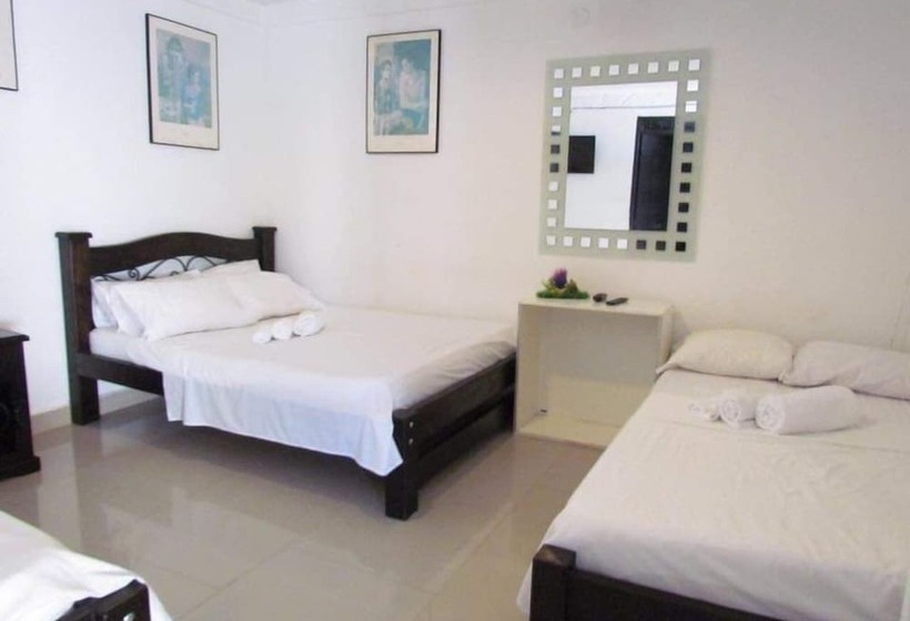 4인용 스탠다드 룸, Finca Hotel La Quinta De Torrione