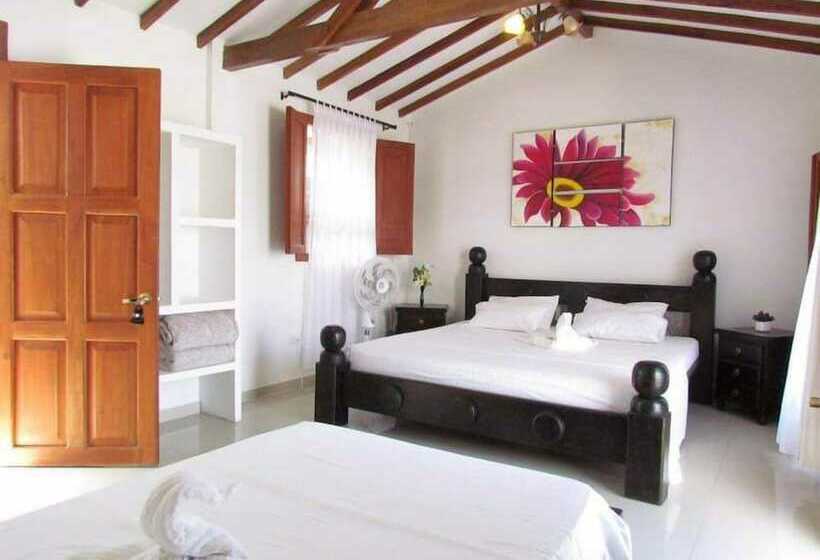 스탠다드 트리플 룸, Finca Hotel La Quinta De Torrione