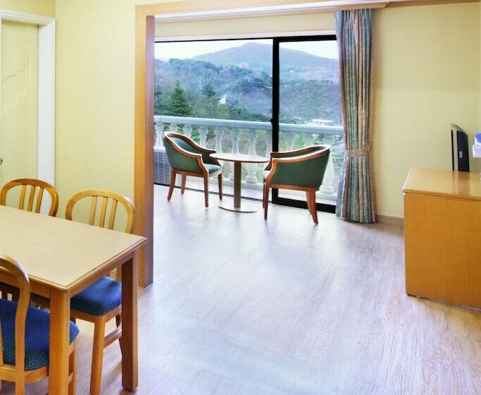 اتاق لوکس, Hanwha Resort Baegam Hot Springs