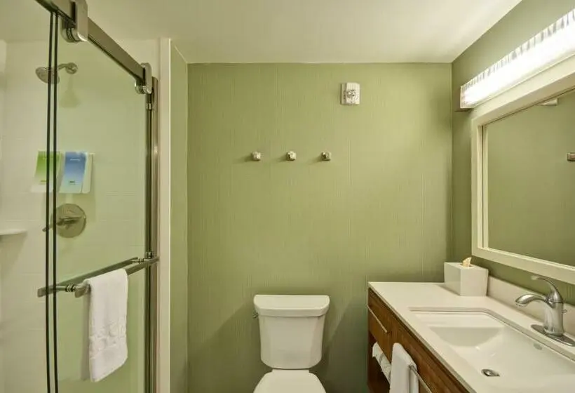 キングサイズベッドのデラックススイート, Home2 Suites By Hilton  St. Simons Island