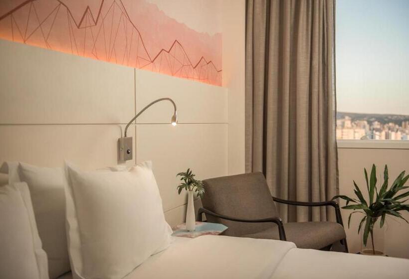 Номер Премиум, Intercity Cidade Baixa