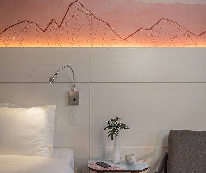 Номер Премиум, Intercity Cidade Baixa
