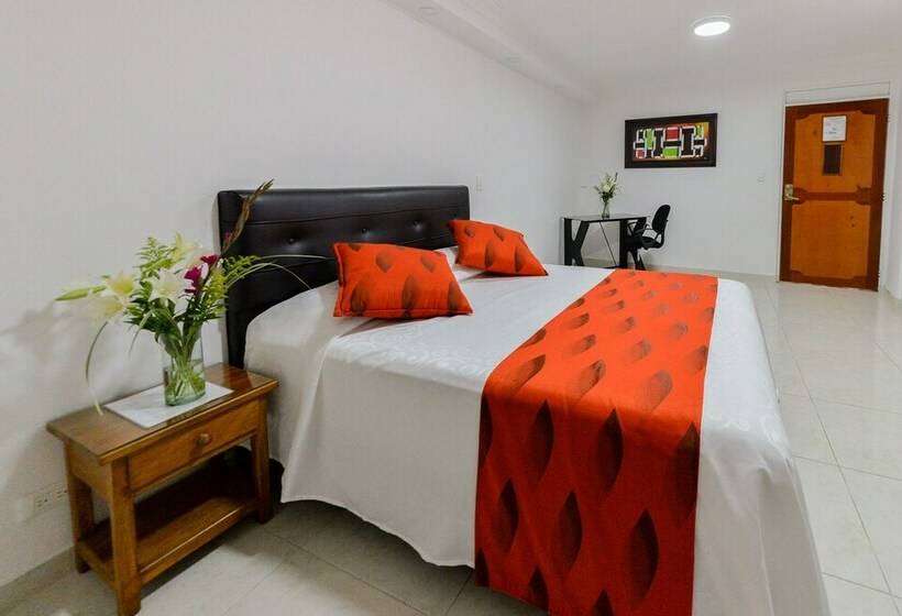 اتاق استاندارد, La Luna