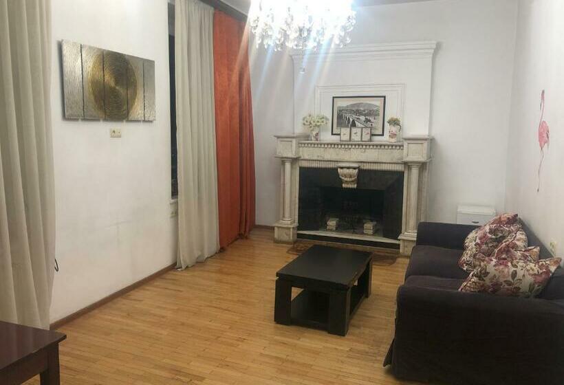 اتاق استاندارد, Margo Palace