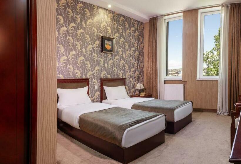 اتاق استاندارد, Margo Palace